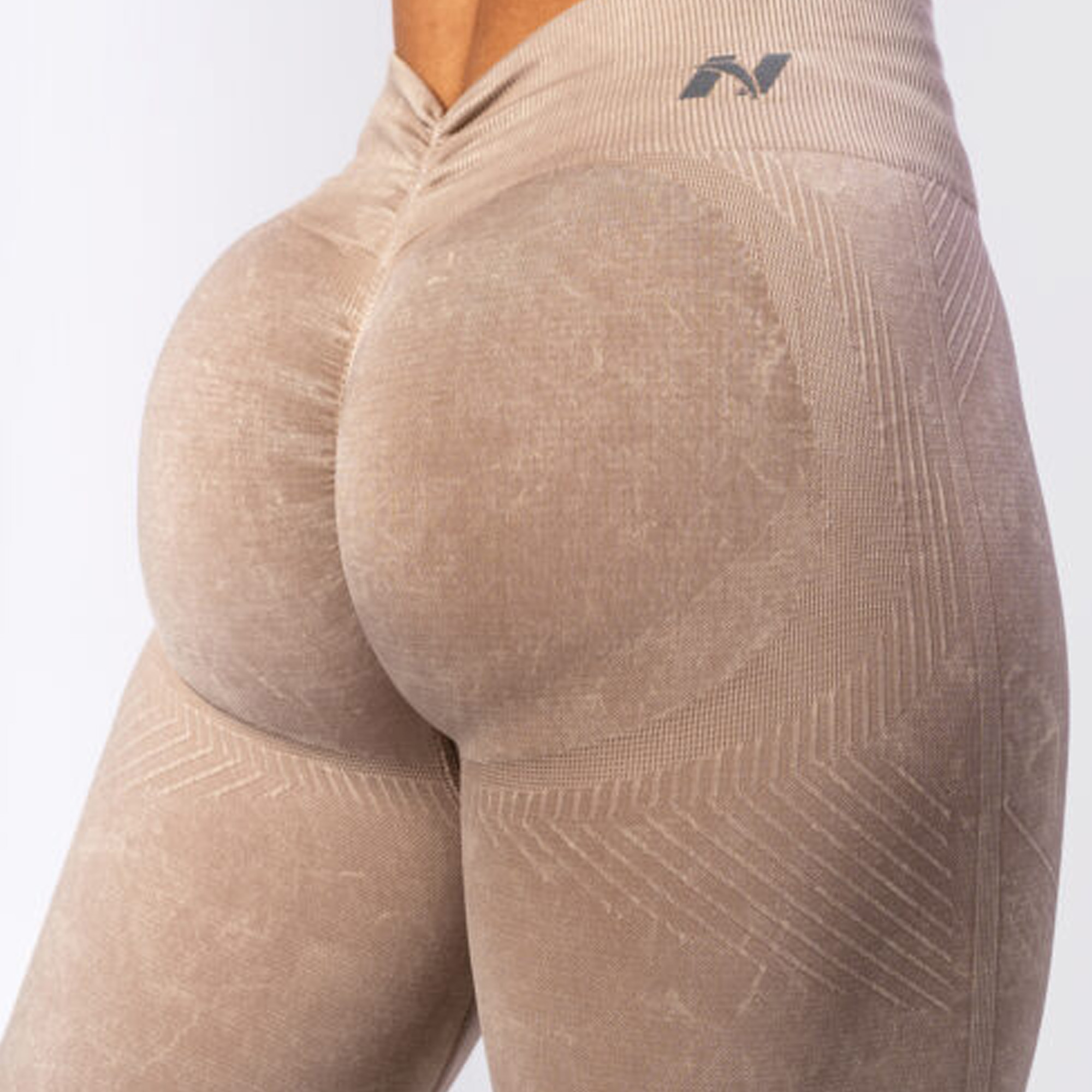 NEBBIA PUSH-UP LEGGINGS TOTALLY - 303